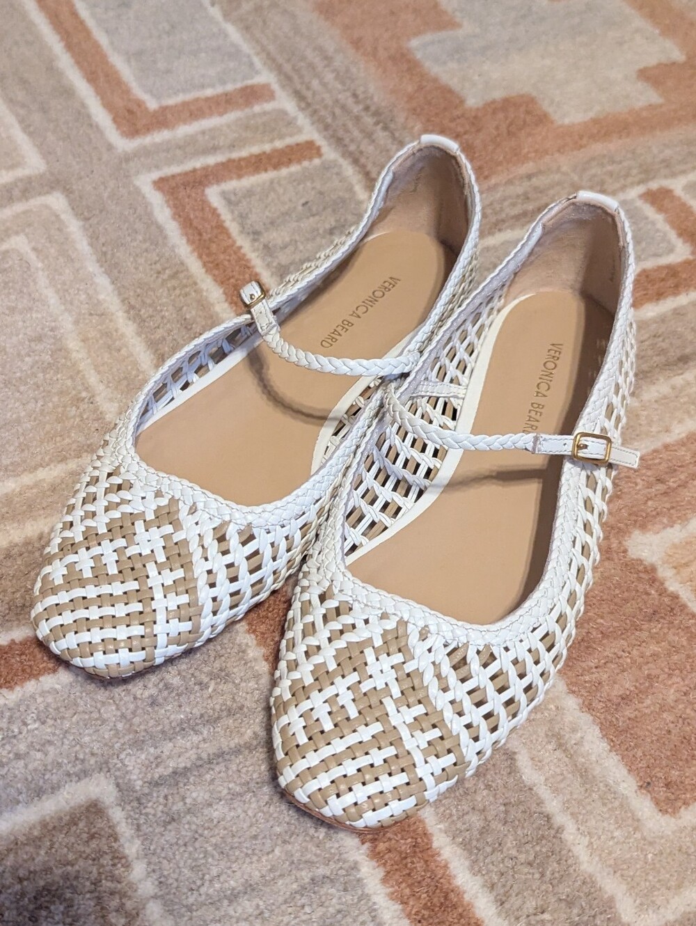 Veronica Beard Leather Ellie Woven Flats In Coconut/Sand Size 6 NWT